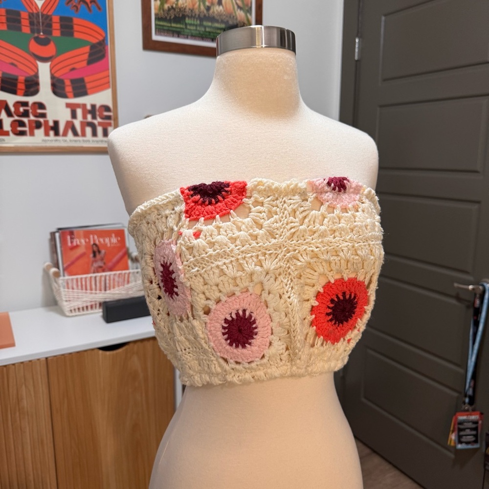 Free People Knit Crochet Crop Top Bandeau White Pink Small